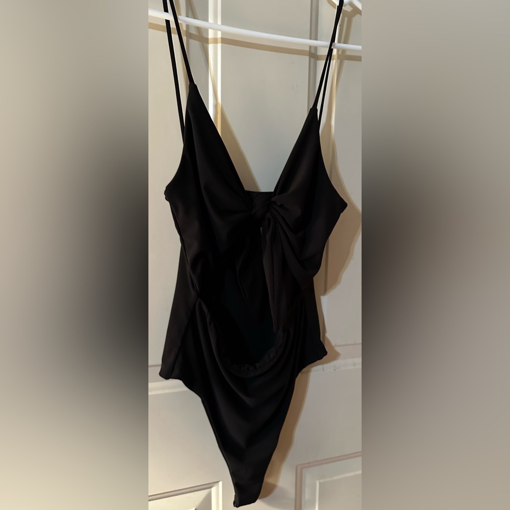 Lavish Couture black swim suit the middle is cut out